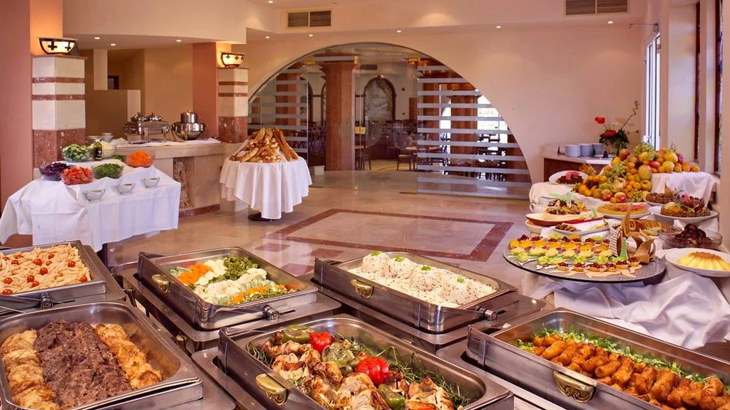 الفندق لابلايا بيتش ريزورت - طابا